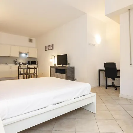 Apartamento A Pochi Passi Da Palazzo Pallavicini *