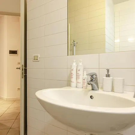 Apartamento A Pochi Passi Da Palazzo Pallavicini *